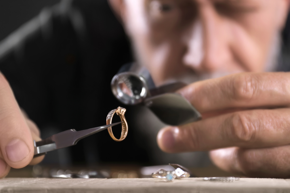 Traitement plasma horlogerie et joaillerie